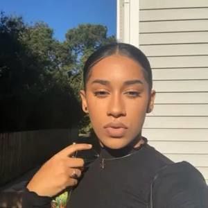 Meet your Posher, Mariah